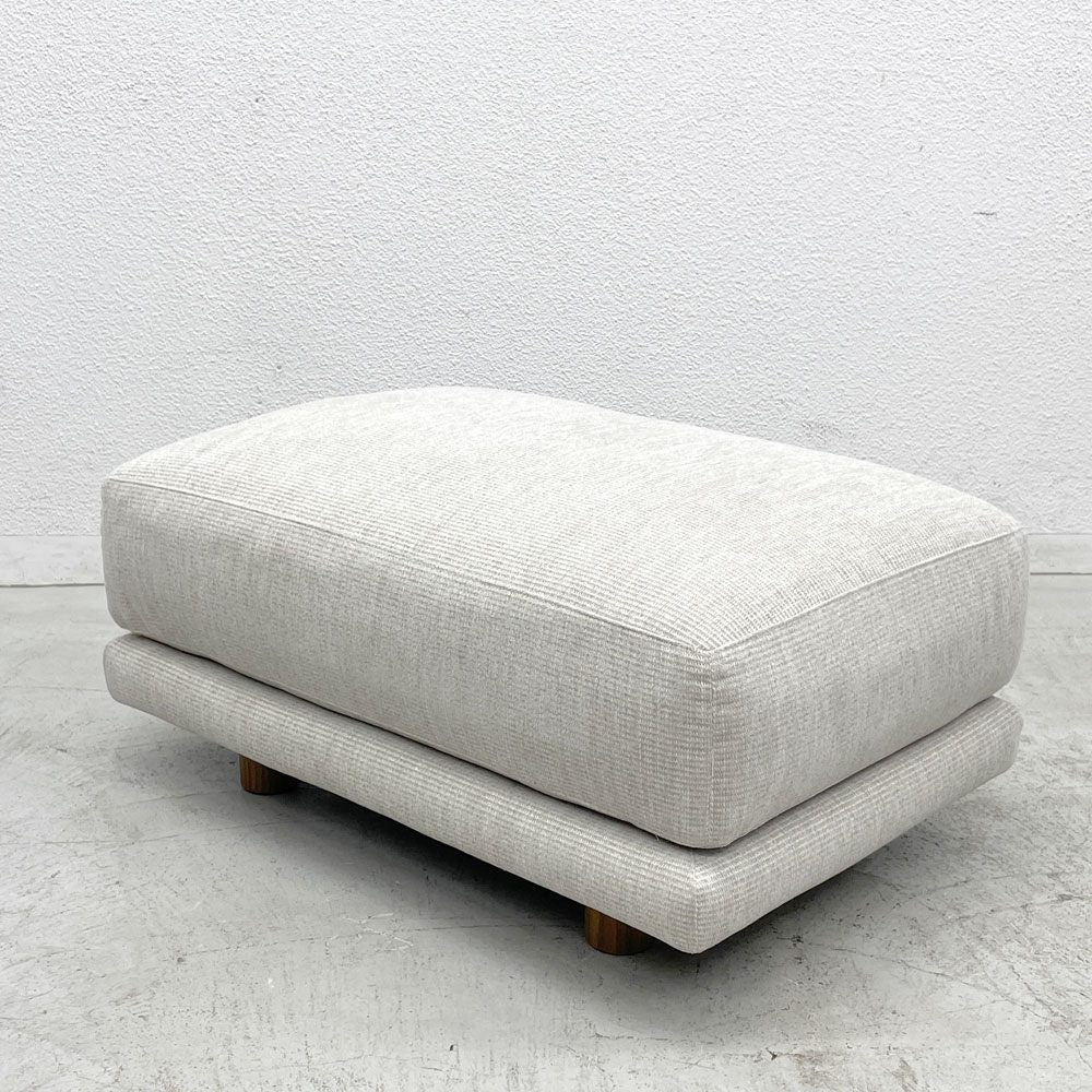 【登戸BASE EC店】アクタス ACTUS ビルド BUILD オットマン カバーリング フェザークッション ウォールナット材 買取させていただきました。