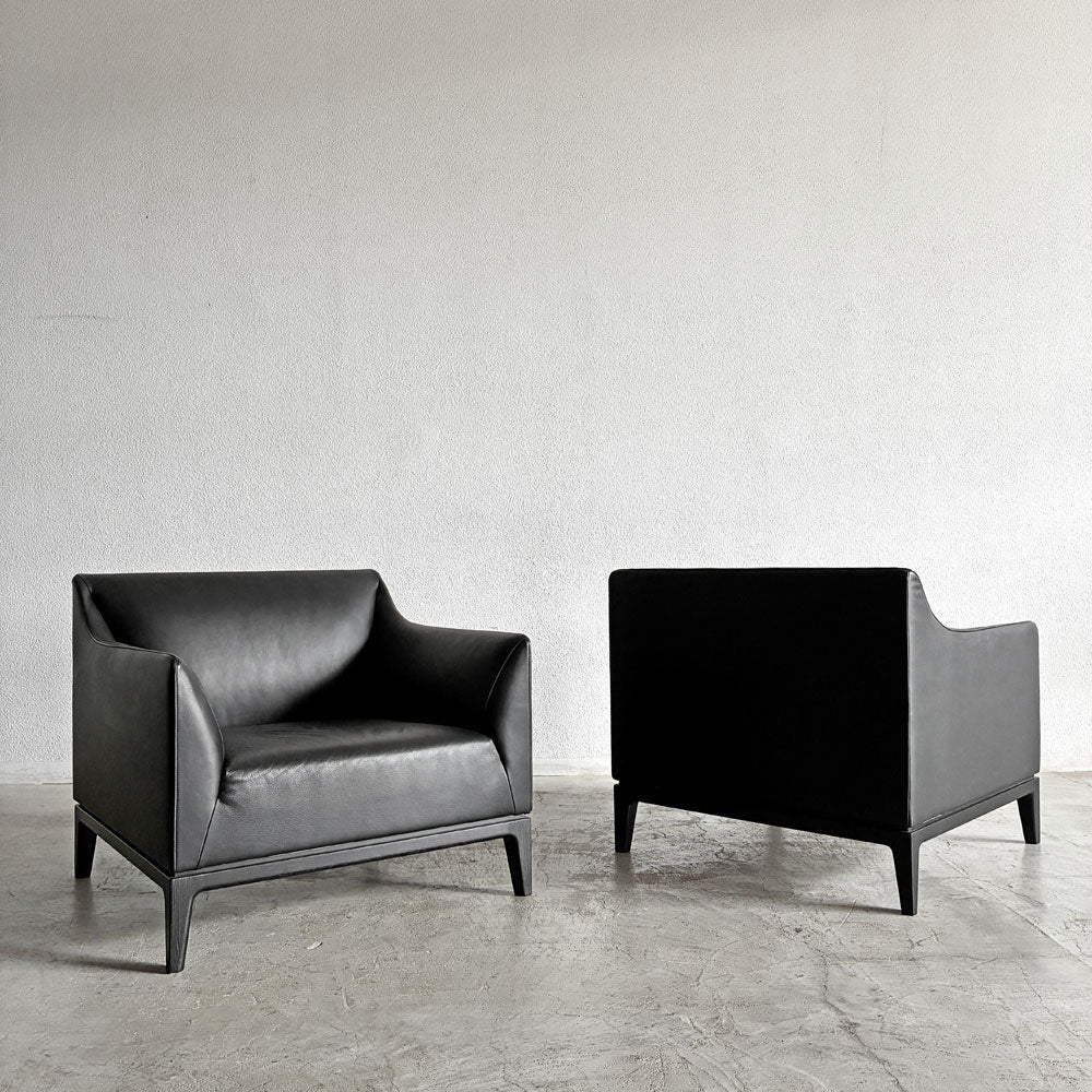 【登戸BASE店】タイム＆スタイル TIME & STYLE エドワード Edward seamless sofa シームレスソファ 1人掛け ラウンジチェア 本革 ブラックレザー タモ材 廃番 計2脚 買取させていただきました。