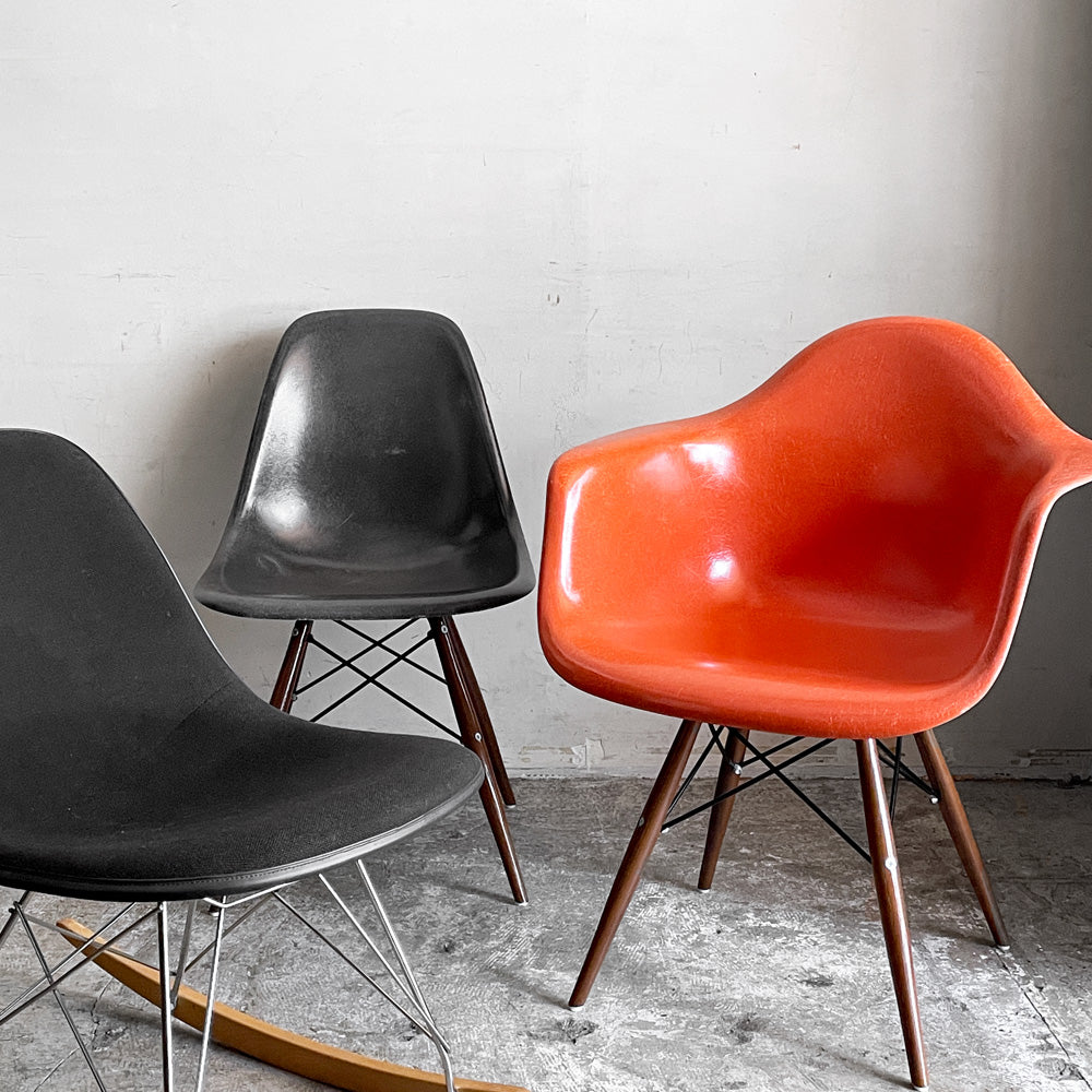 タイトル ～20世紀のデザイン業界を牽引した夫妻デザイナーの椅子～