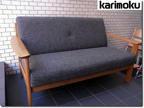 展示 美品 カリモク Karimoku 『Chitano/チターノ』シリーズ オーク無垢材 ファブリック ソファ～長く使えて満足度が高いソファ 【買取と販売とレンタルのお店】