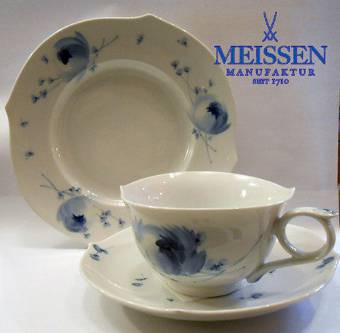 優雅なティータイム～Ｍｅｉｓｓｅｎ（マイセン） 青い花シリーズ：トリオセット(Ｃ＆Ｓとケーキ皿)【買取＆販売＆レンタル】