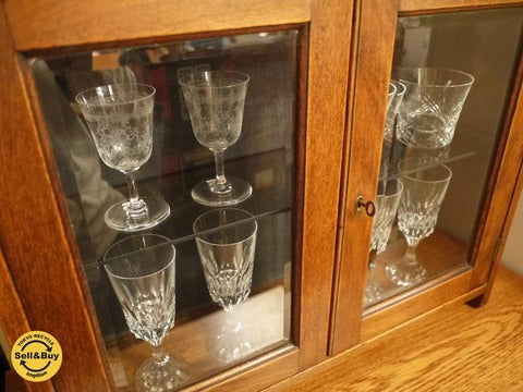 UK ビンテージ 楢材 コレクションケース 鍵付き 壁掛け 3～50's ～上質なディスプレイにオススメのキャビネット【買取と販売とレンタルのお店】
