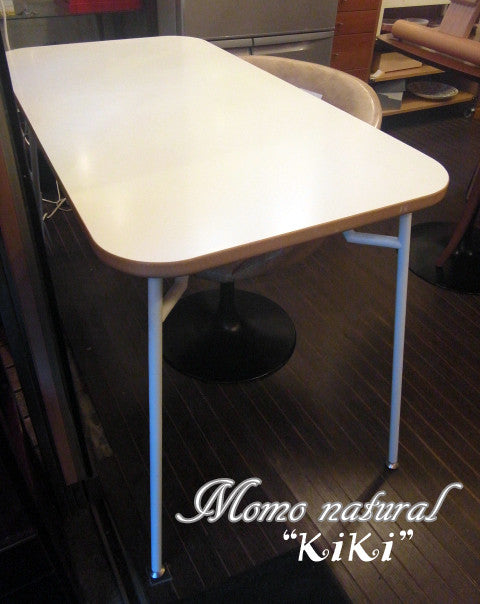 魔女の宅急便からインスパイヤされたテーブル～Momo natural 〝KiKi”キキ テーブル デスク【買取＆販売＆レンタル】
