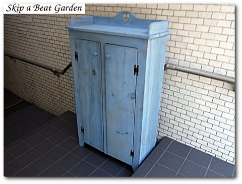 Skip a Beat Garden/スキップ ア ビートガーデン 木製キャビネット ～ 掌から伝わる‟温故知新”【買取と販売とレンタルのお店】