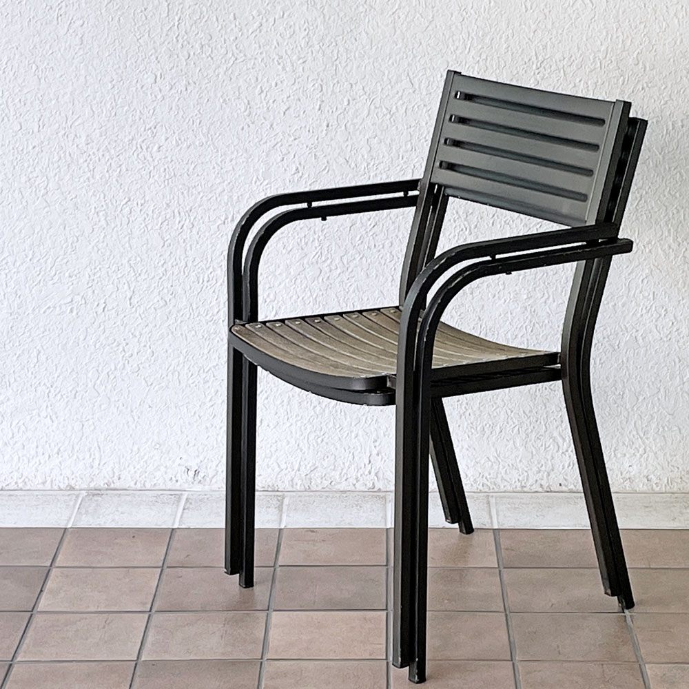 【用賀店】エミュー emu セーニョチェア SEGNOCHAIR ガーデンチェア アーム スタッキング イタリア 2脚セット 買取させていただきました。