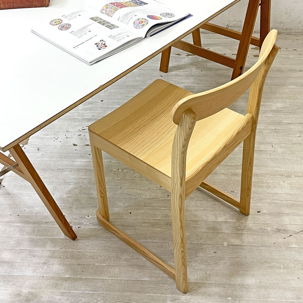 【祖師ヶ谷大蔵店】アルテック artek アトリエ チェア Atelier chair ダイニングチェア アッシュ材 ナチュラル ラッカー仕上 タフ スタジオ TAF Studio スウェーデン 北欧家具 買取させていただきました。