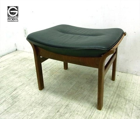 エグゼクティブなレザーと、洗練されたフォルム～Sweden G-Mobel オットマン スツール 本革 スウェーデン【自由が丘店 買取と販売とレンタルのお店】