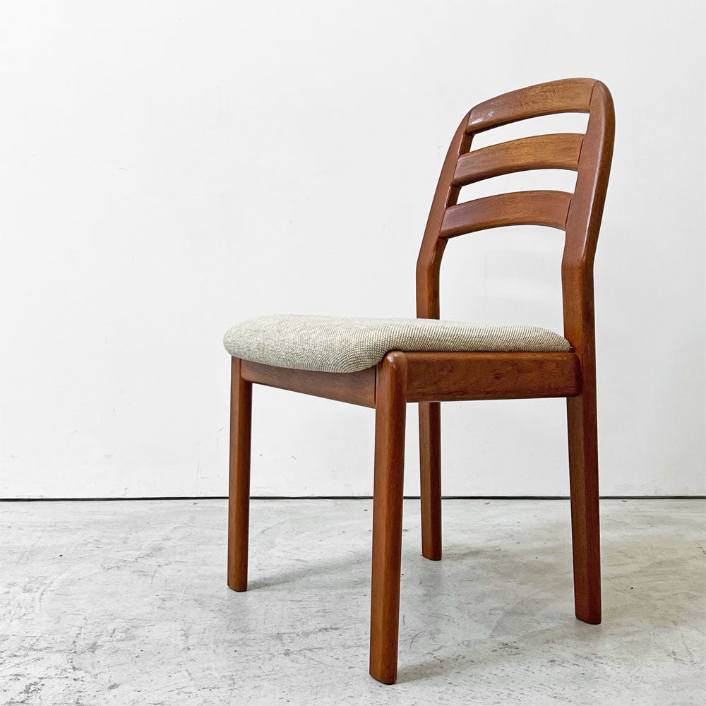 【祖師ヶ谷大蔵店】デューロン dyrlund ダイニングチェア チーク材 無垢材 ファブリック デンマーク ビンテージ 買取させていただきました。