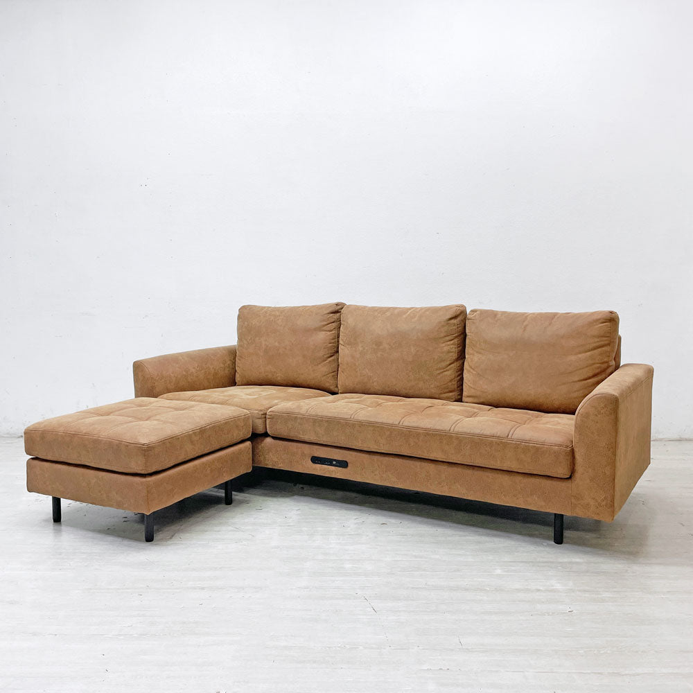 【祖師ヶ谷大蔵店】ジャーナルスタンダードファニチャー j.s.F ピーエスエフ カウチソファ PSF COUCH SOFA W210cm 3人掛けソファ オットマン レザー調 USB充電 コンセント付属 参考価格165,000円 買取させていただきました。