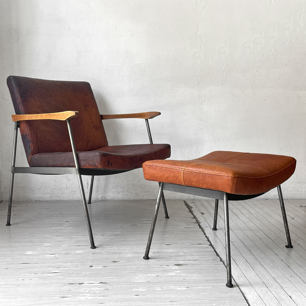【下北沢店】トラックファニチャー TRUCK FURNITURE ファロードレザー アームチェア オットマン FURROWED-LEATHER ARM CHAIR L-1 ブラウン ナラ無垢材 牛革 買取させていただきました。