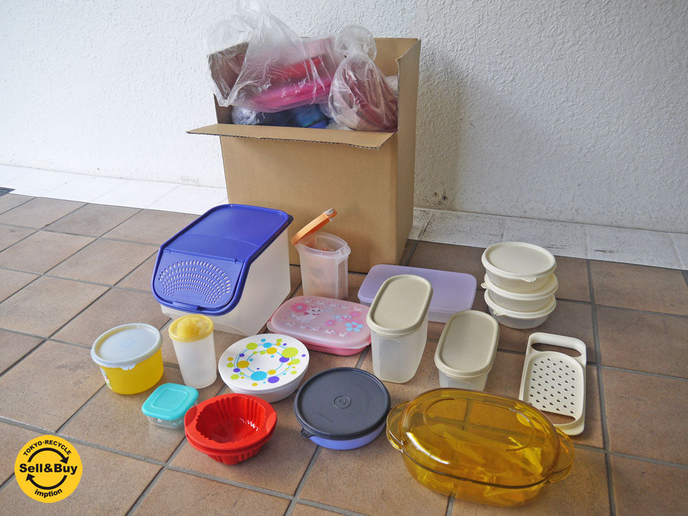 タッパーウェア Tupperware 食品 & 飲料等 容器類 詰め合わせ アラカルト / アソート セット - B   新着商品 買い取りしました。