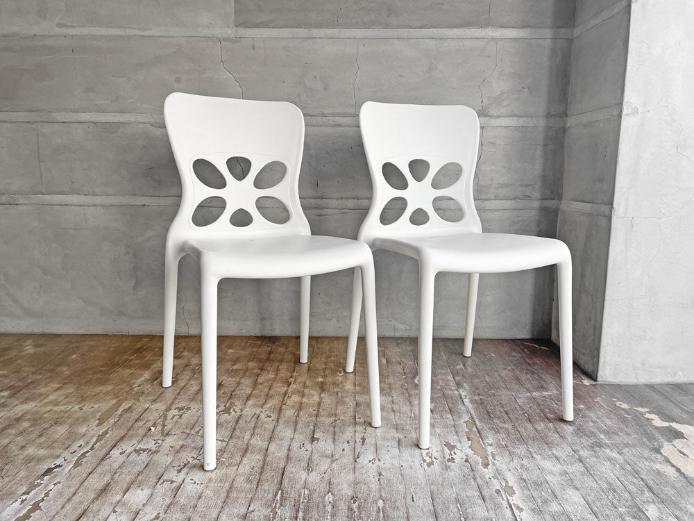 カリガリス Calligaris ネオンチェア NEON Chair スタッキングチェア 2脚セット ホワイト カフェスタイル 軽量 イタリア モダンデザイン 中古品 買い取りしました。