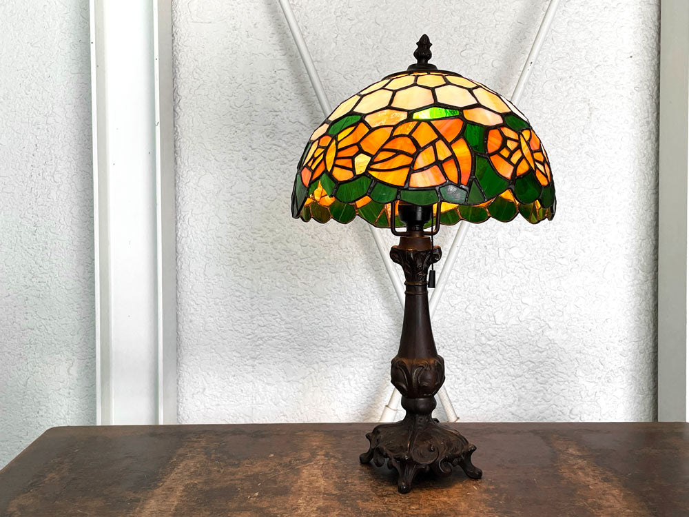 ジャパンビンテージ Japan Vintage テーブルランプ ティファニーランプ 1灯 アールヌーヴォー アイアン ステンドグラス クラシカルデザイン 中古品 買い取りしました。