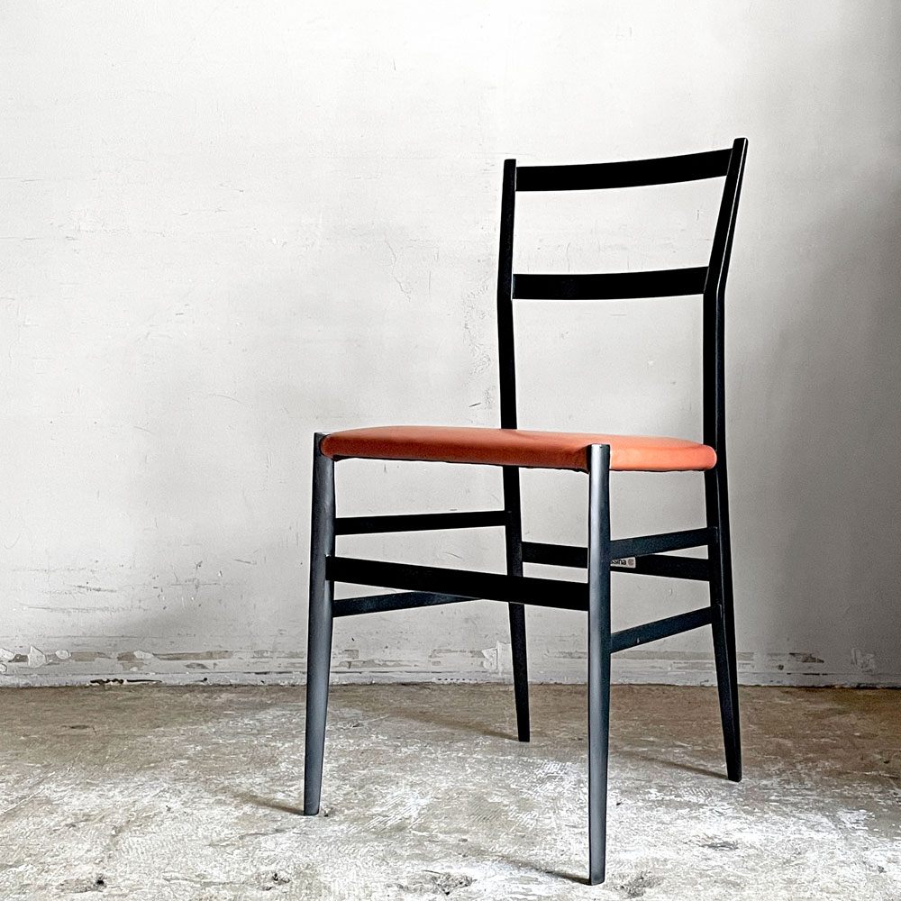 【自由が丘店】カッシーナ Cassina 699 スーパーレジェーラ SUPERLEGGERA チェア ダイニングチェア ブラックカラー アッシュ材 レザーシート ジオ・ポンティ買取させていただきました。