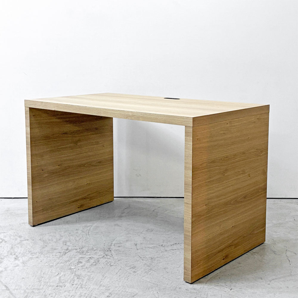 【祖師ヶ谷大蔵店】ナチュラルデザイン natural design デスク コの字 ワークテーブル 木目調 W116cm 電源ダクト付き 買取させていただきました。