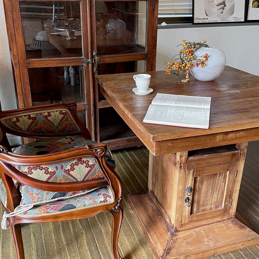 バリ家具 無垢材 ダイニングテーブル スクエア 82cm 鍵付き アジアンリゾートスタイル インドネシア ◎ ～異国のギミック～