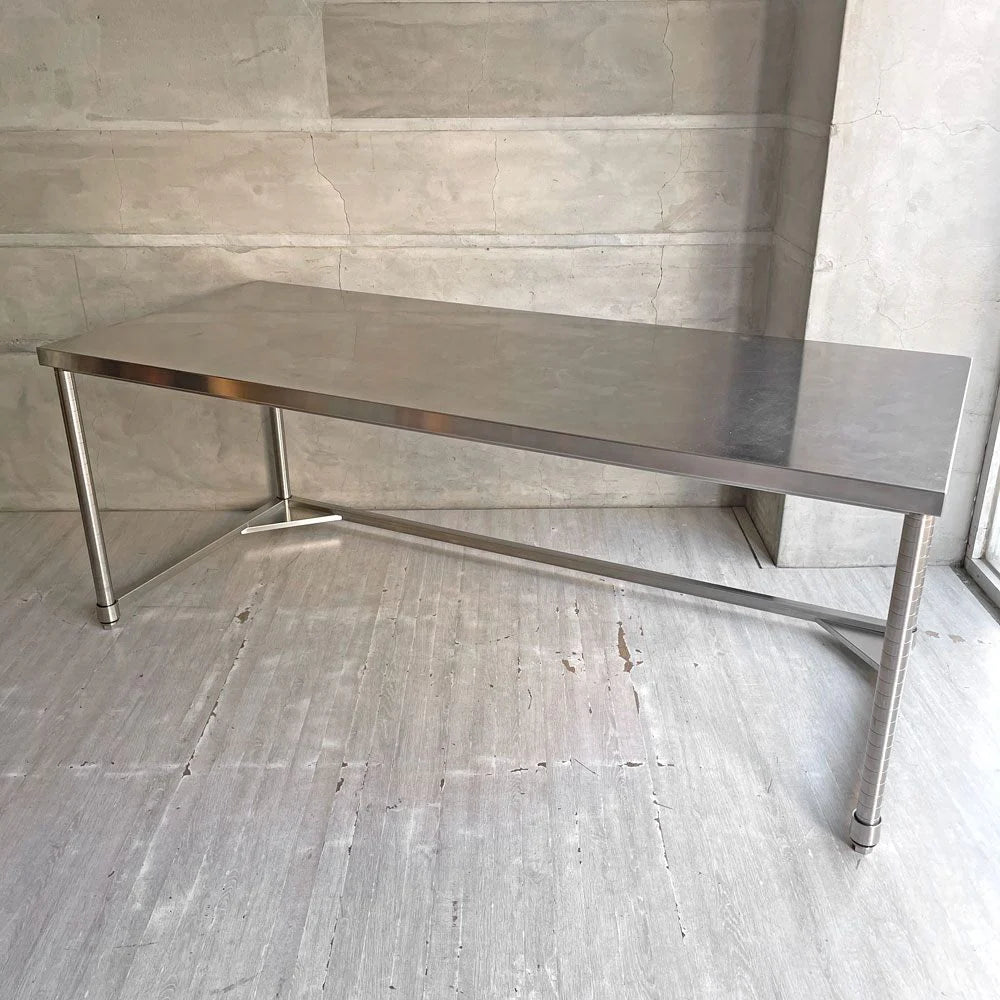 【学芸大学店】ステンレス ワーキングテーブル ステンレスデスク 作業台 三方枠タイプ SUSアジャスター W180cm インダストリアル 買取させていただきました。