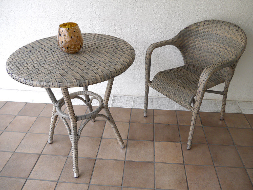ダルトン Dulton ウィービングテーブル & ウィービングチェア Weaving table & Weaving chair グッドコンディション 参考価格￥51,700- カフェ アウトドア  店舗什器 フレンチモダン ～ 屋内は勿論、テラスやバルコニー等の屋外でも楽しめるラグゼな2点セット！ ～
