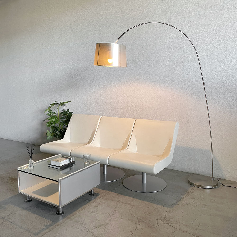 カッシーナ・イクスシー Cassina IXC. ブーメラン プリュス BOOMERANG PLUS ラウンジ スウィベルチェア ×3脚 デザイナーズ家具 Guennael Nicolas イタリアモダン ～ 洗練されたデザインと寛ぐ為の機能性を兼ね備えたIXC.のベストセラーシリーズ！ ～