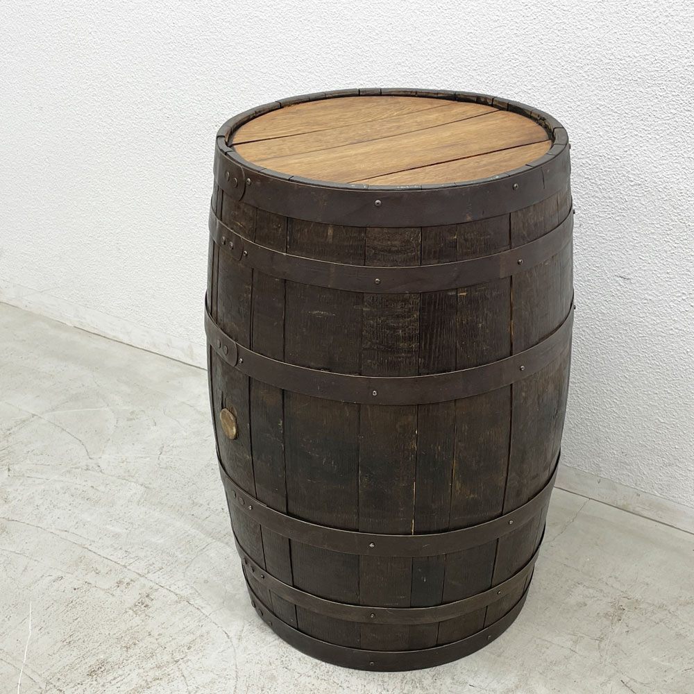 【登戸BASE EC店】ビンテージ バレルテーブル カウンターテーブル ウイスキー樽 H88cm インテリア 空樽 大型 店舗什器 買取させていただきました。