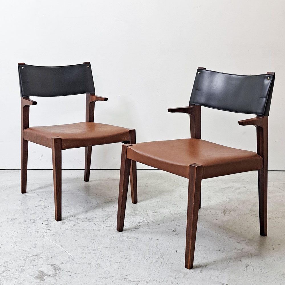 【祖師ヶ谷大蔵店】リビングハウス LIVING HOUSE. ゲイル GALE DC ダイニングチェア ハーフアームチェア ウォールナット レザー ブラック×ブラウン 廃番 買取させていただきました。