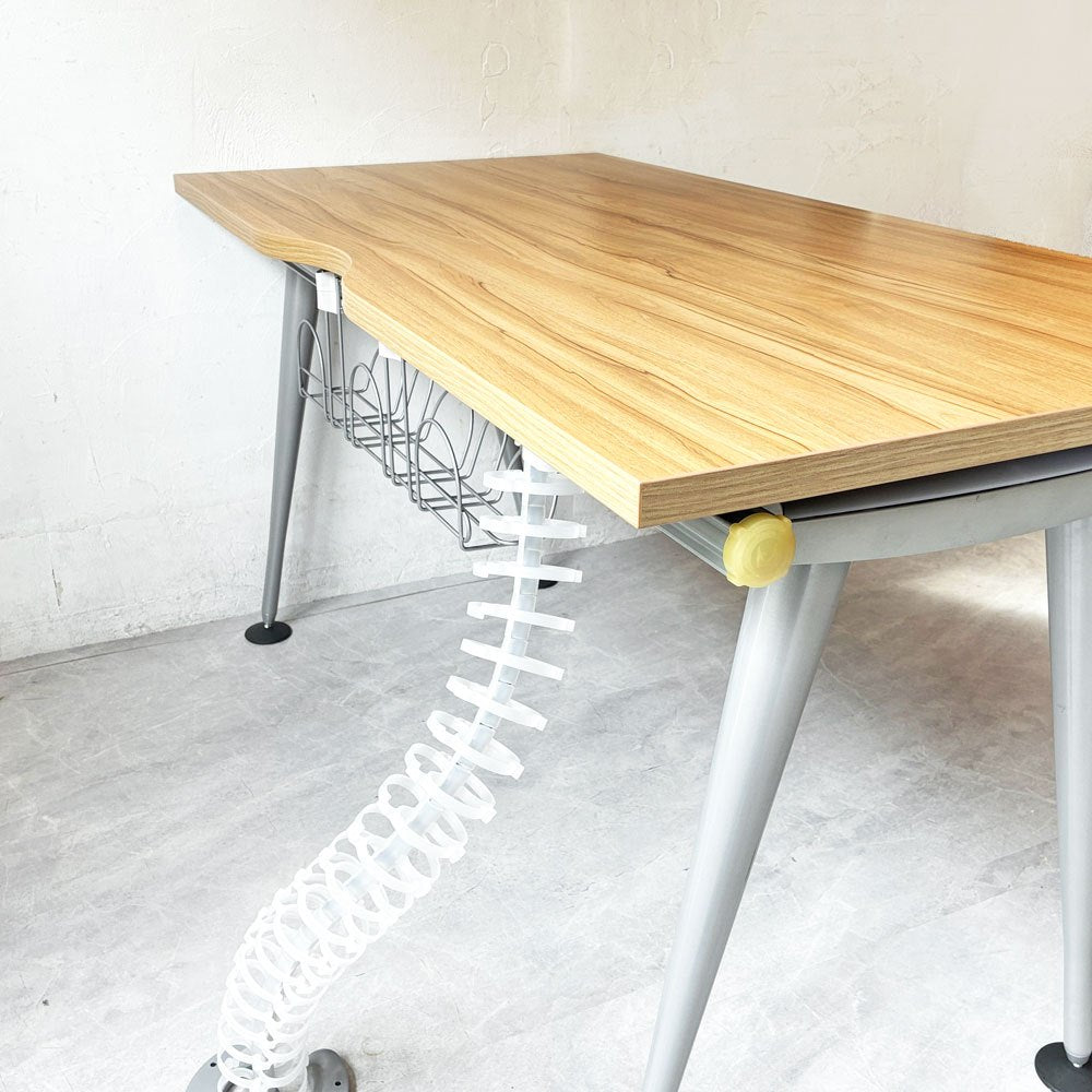 【下北沢店】ハーマンミラー Herman Miller アバックエンバイロメンツ ABAK ミーティングテーブル 買取させていただきました。