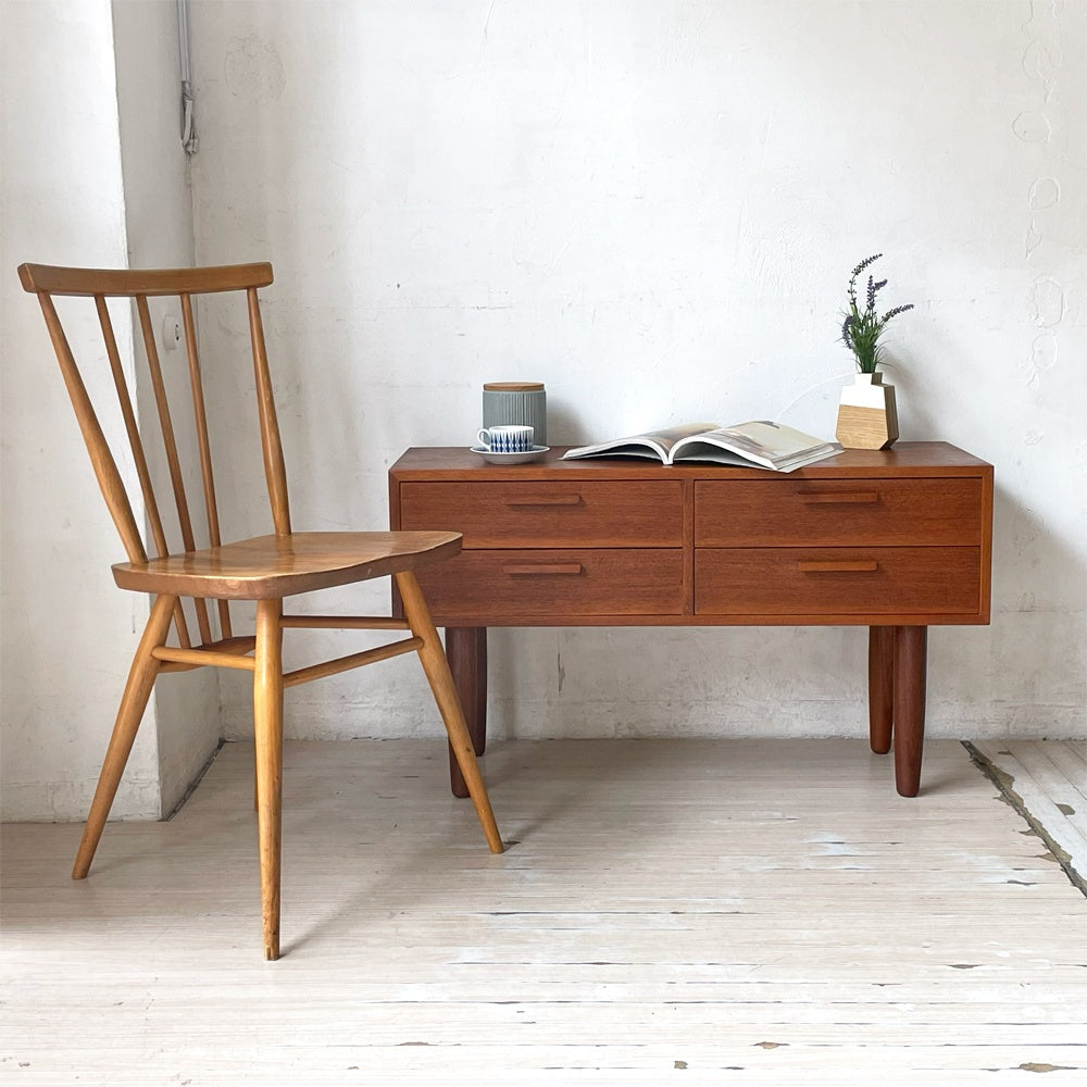 デンマークビンテージ カイ クリスチャンセン Kai Kristiansen ダブルチェス チーク材～合理性の先の美