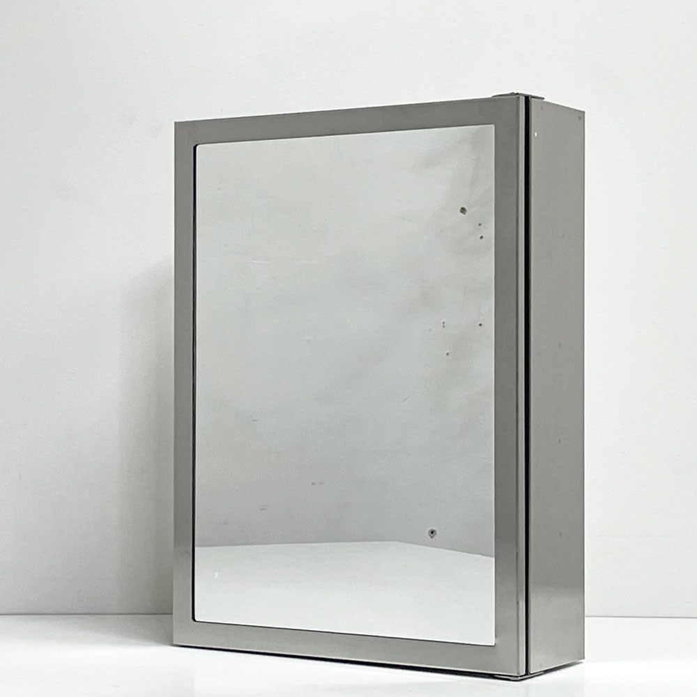 【祖師ヶ谷大蔵店】ディティール Detail inc. アナハイム AIANAheim メディシンキャビネット Medicine Cabinet スモール ミラー ステンレス製 壁付け キャビネット 元箱付 買取させていただきました。