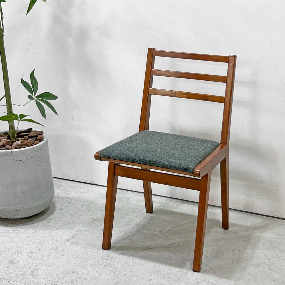 【祖師ヶ谷大蔵店】 UKビンテージ UK Vintage ダイニングチェア ネイビー ファブリック座面 張替え済み 英国家具 買取させていただきました。