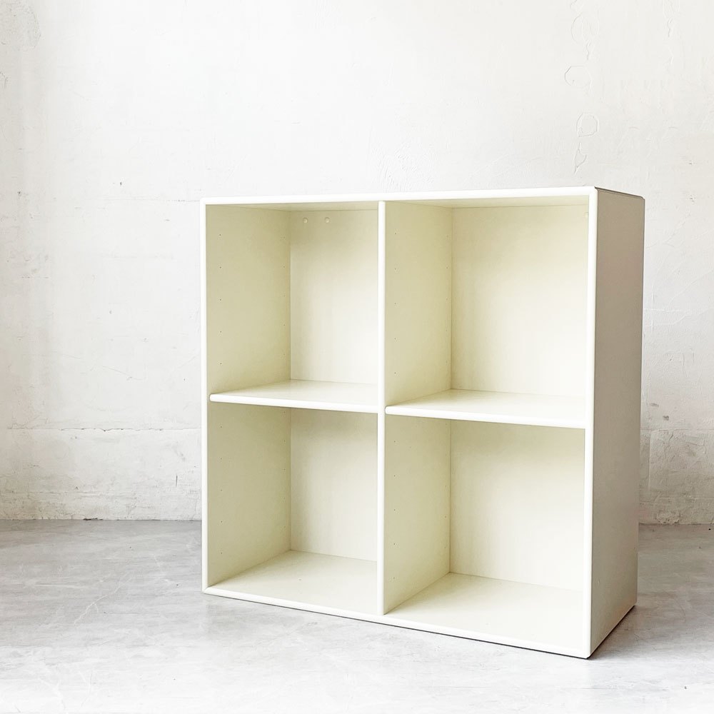 【下北沢店】モンタナ MONTANA ベーシックシェルフ BASIC SHELF 1112 システムシェルフ 2列2段 オープンシェルフ アイボリー オフホワイト デンマーク 買取させていただきました。
