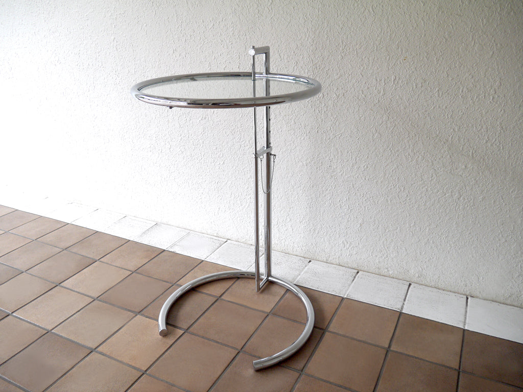 クラシコン ClassiCon アイリーン・グレイ Eileen Gray アジャスタブルテーブル E1027 MoMA永久所蔵作品 ～20世紀のデザインアイコンとしても名高い名作サイドテーブル！～
