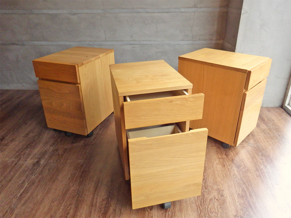 無印良品 MUJI デスクワゴン デスクキャビネット 袖机 オーク材 キャスター付 抽斗2杯 3台 中古品 買い取りしました。