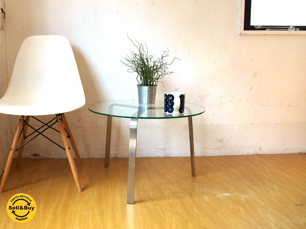 イデー IDEE イール IR サイドテーブル Side table ガラストップ ステンレス フレーム ～ 2つのシンプルな素材を都会的な心地よさを与えてくれるデザイン【 買取と販売とレンタルのお店 】