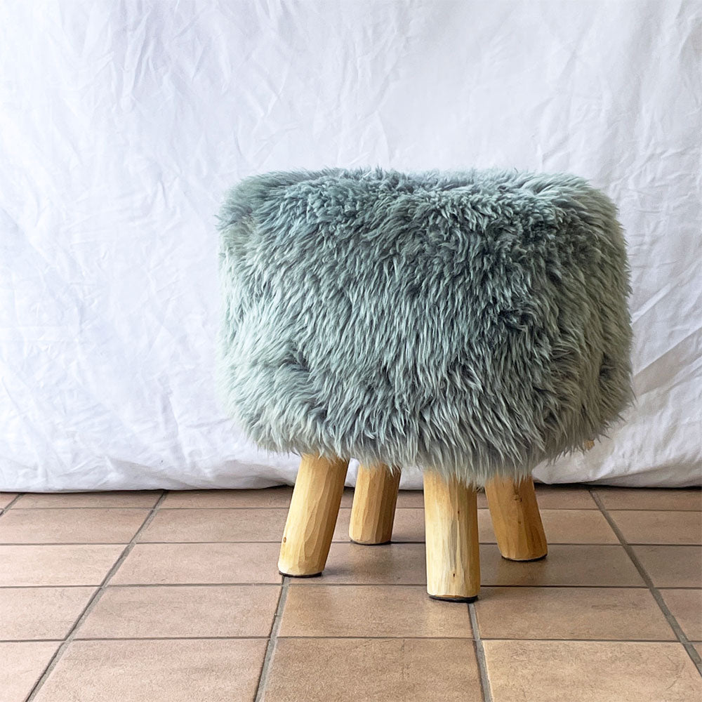 【用賀店】ウニコ unico インディア ノルディック INDIA NORDIC スツール カバーリング ブルー系 フェイクファー ナチュラル 買取させていただきました。