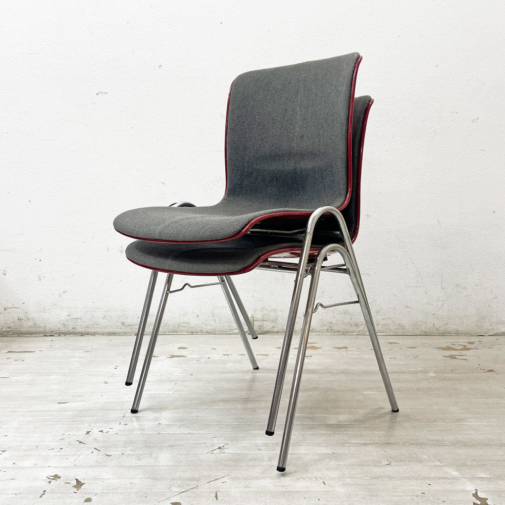 【祖師ヶ谷大蔵店】コトブキ KOTOBUKI FRP サイドチェア 別注 レッドシェル オリジナルファブリック グレー スタッキングベース 低サイズ 柳宗理 ×2脚 買取させていただきました。