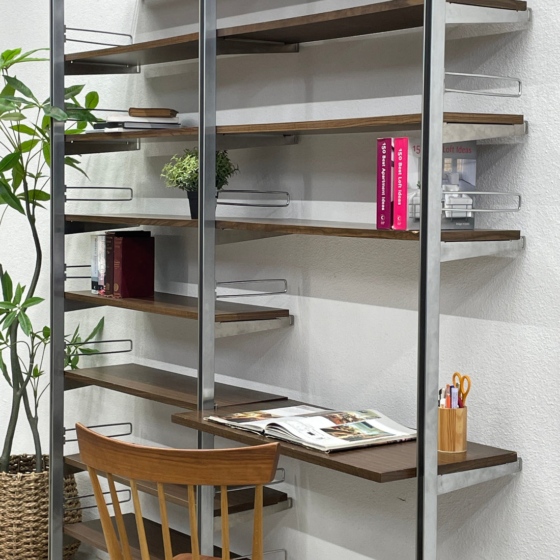 【登戸BASE EC店】オカムラ okamura GKデザイン ホームユニット ウォールシェルフ 2連  棚板13枚 デスクセット買取させていただきました。