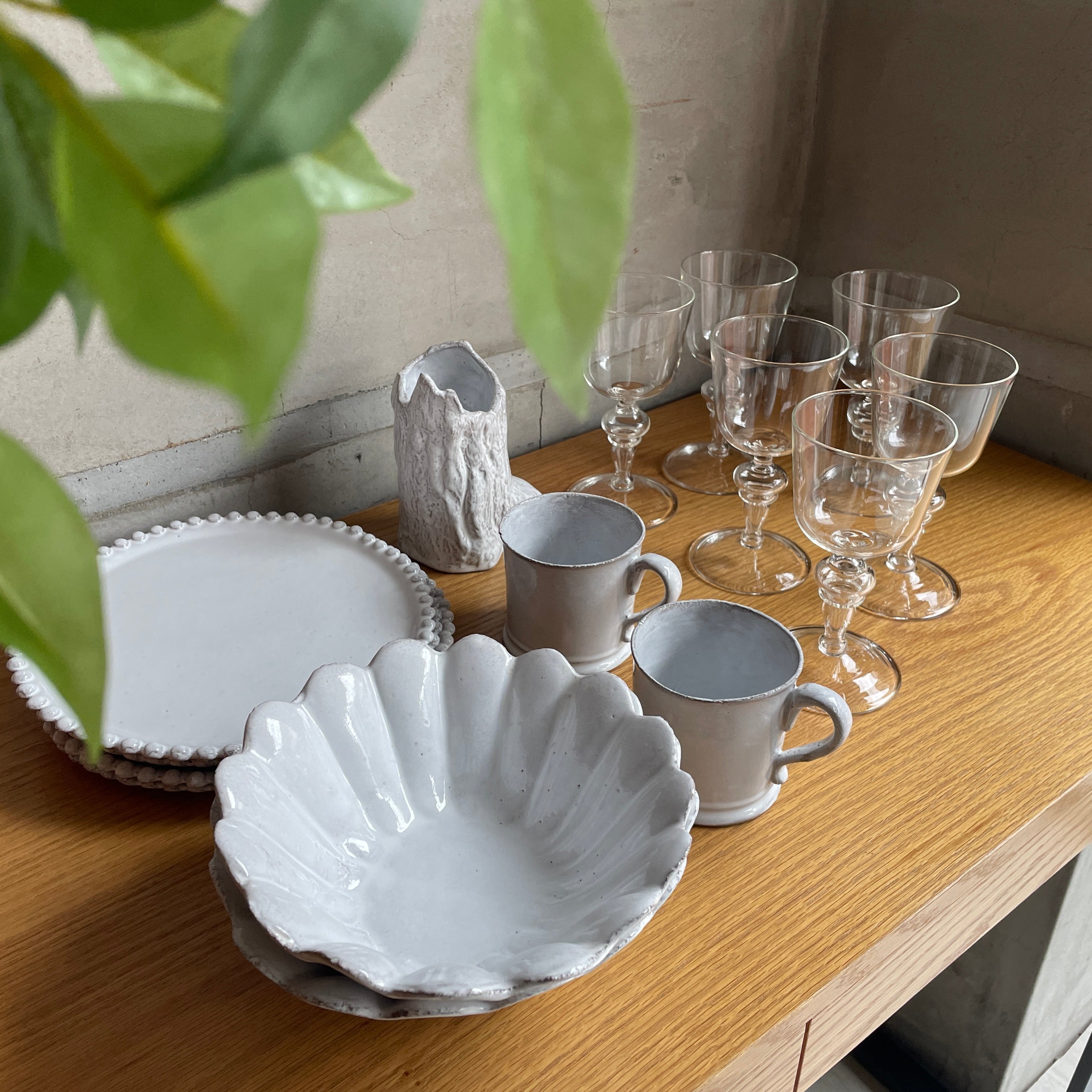 【学芸大学店】アスティエ・ド・ヴィラット Astier de Villatte グラス＆ボウル＆プレート＆コーヒーカップ etc 食器 フランス 買取させていただきました。