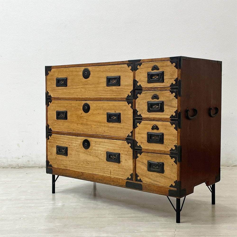 【祖師ヶ谷大蔵店】飛騨高山 和箪笥 古箪笥 タンス 収納 鉄器 アイアン脚リメイク 7抽斗 古家具 ジャパンビンテージ 買取させていただきました。