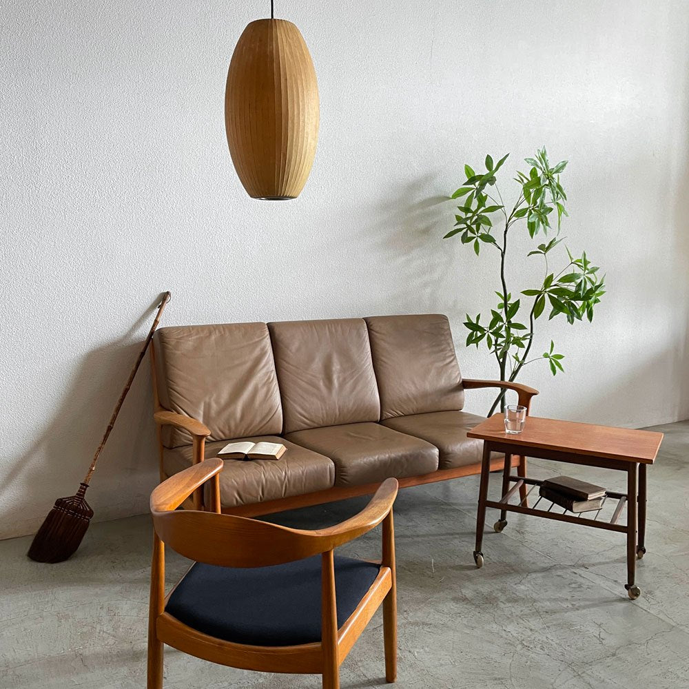 【登戸BASE店】日田工芸 Hita Craft 70年代 ビンテージ チーク材 × 本革 3P ソファ 北欧スタイル ジャパニーズ ミッドセンチュリー モダン 百貨店販売 高級品 希少品 買取させていただきました。