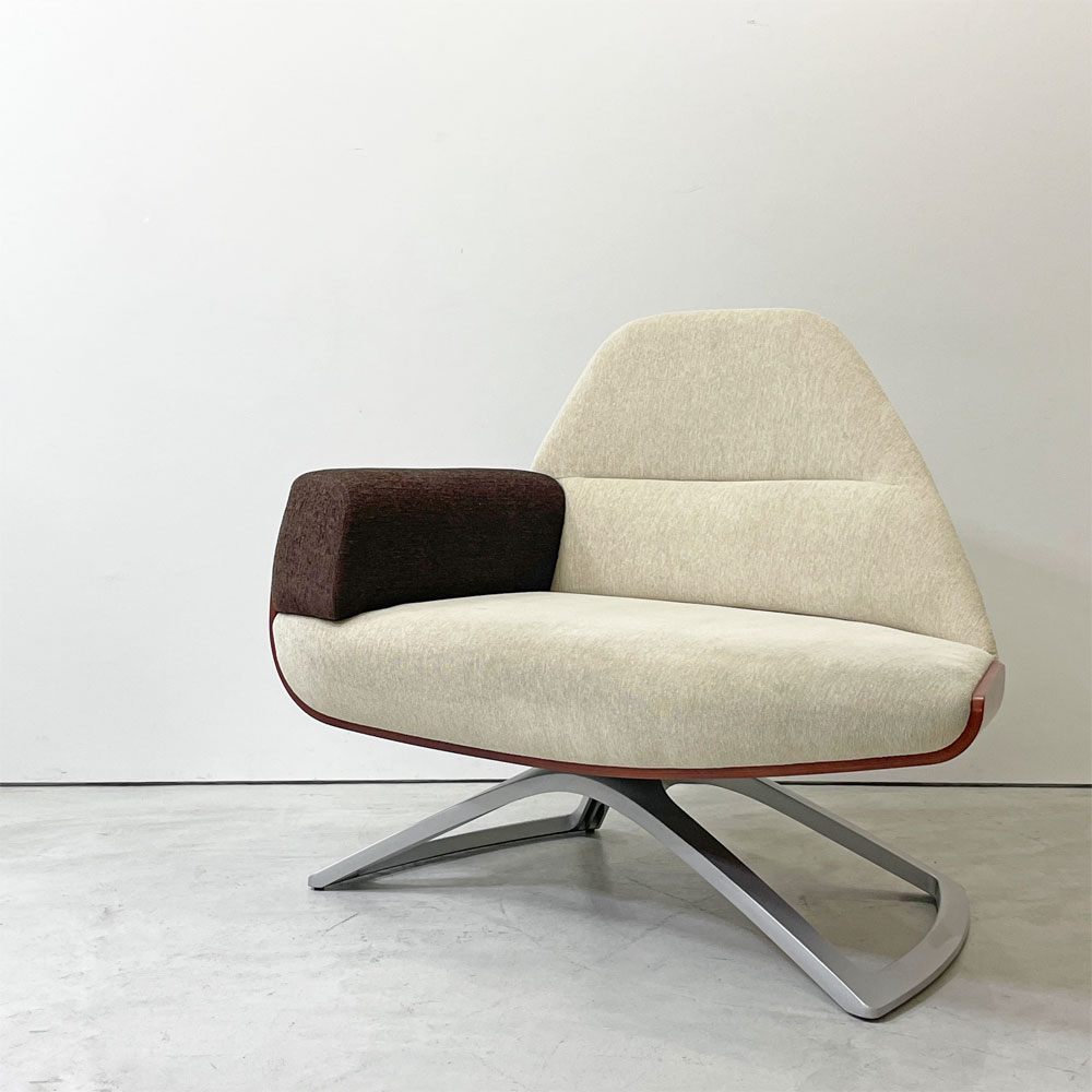 【祖師ヶ谷大蔵店】オカムラ okamura アルファ ワンポイント ファイブ α One POINT Five ラウンジチェア L515CA-FGZ6 岡部憲明 参考定価￥610,995～ 買取させていただきました。