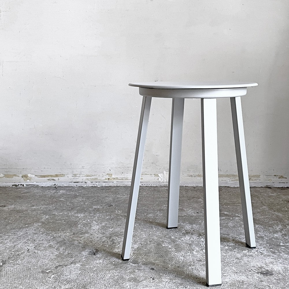 【自由が丘店】ヘイ HAY リボルバー スツール REVOLVER STOOL スカイグレー H49cm 回転座面 レオン・ランスマイヤー 北欧 デンマーク 買取させていただきました。