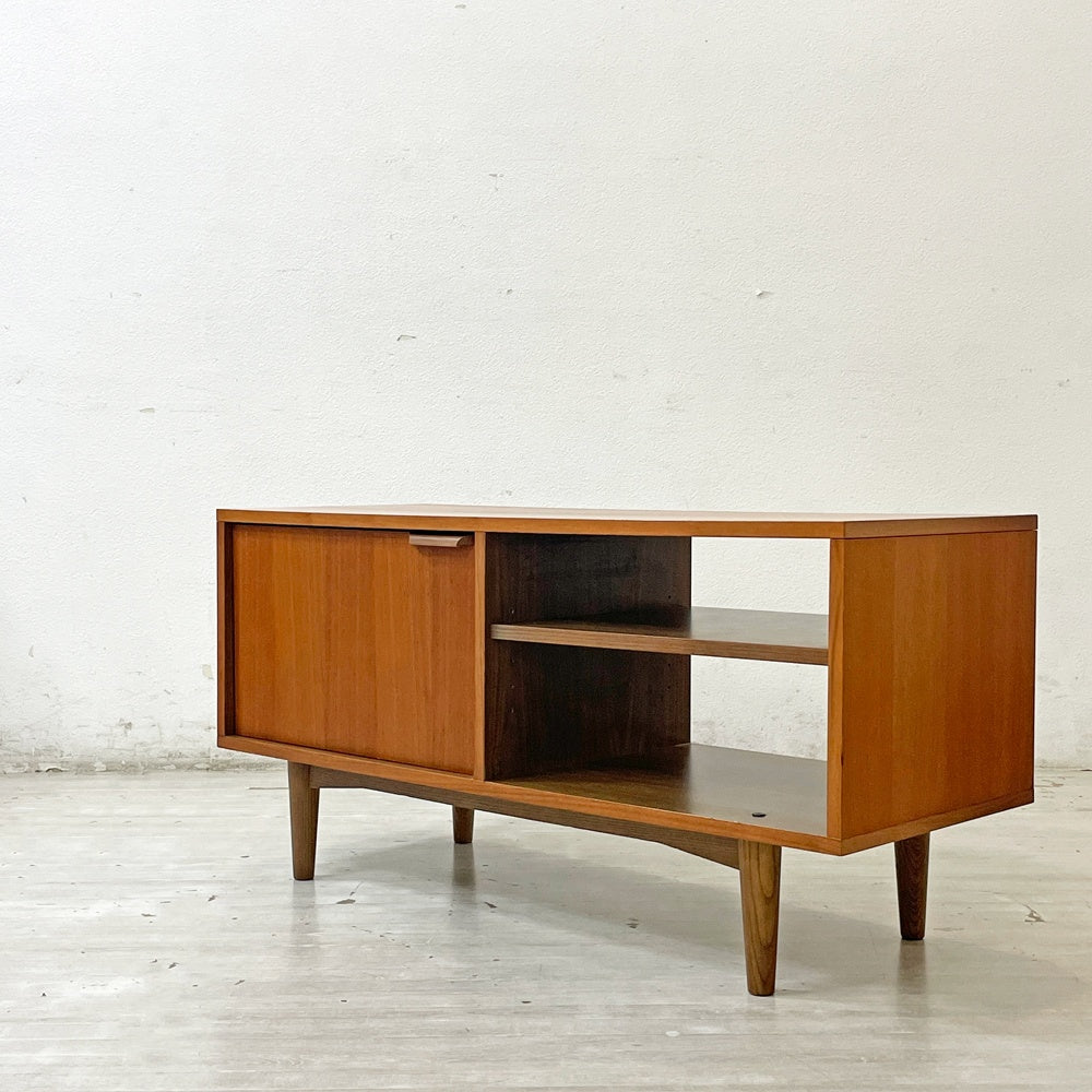 【祖師ヶ谷大蔵店】ウニコ unico ホルム HOLM AVボード テレビボード ウィールナット材 W108.5cm ナチュラル 北欧スタイル 廃番 買取させていただきました。