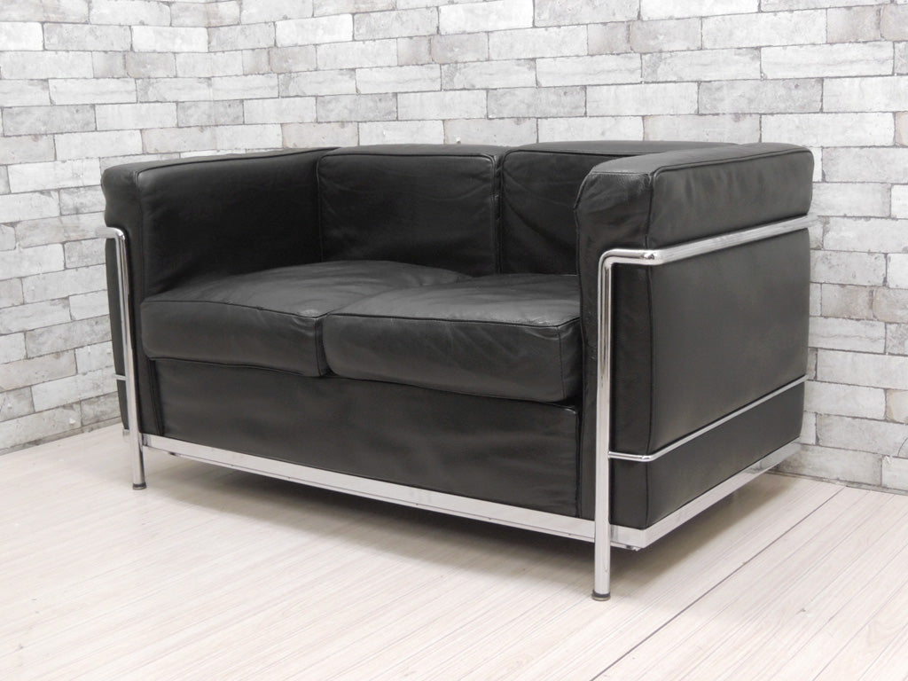 ル コルビュジェ LE CORBUSIER LC2 2シーターソファ リプロダクト モダンデザイン 名作家具 中古品 買い取りしました。