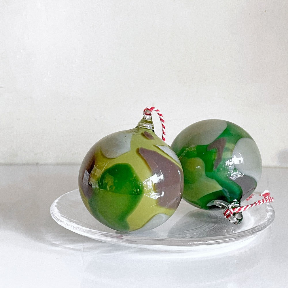 【自由が丘店】辻和美 ファクトリーズーマー factory zoomer クリスマスボール オーナメント 迷彩柄 2021年 箱付き 現代作家 計2点 買取させていただきました。