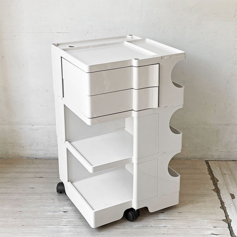 【下北沢店】ビーライン B-LINE ボビーワゴン BOBY WAGON 3段2トレー ホワイト ジョエ・コロンボ メトロクス MoMA  買取させていただきました。