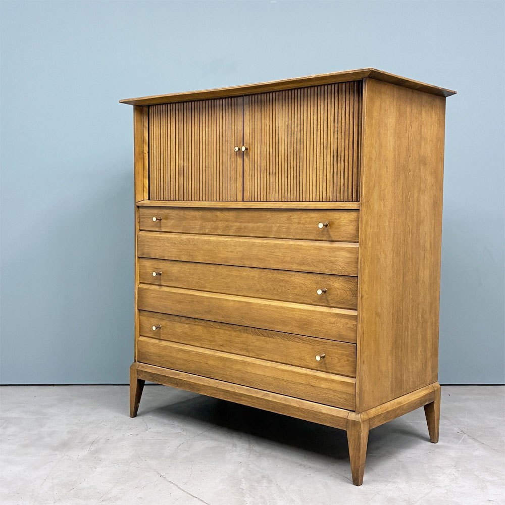 【経堂店】ヘイウッドウェイクフィールド HEYWOOD WAKEFIELD ケイデンス Cadence ハイチェスト キャビネット w104㎝ 蛇腹扉 USビンテージ 買取させていただきました。