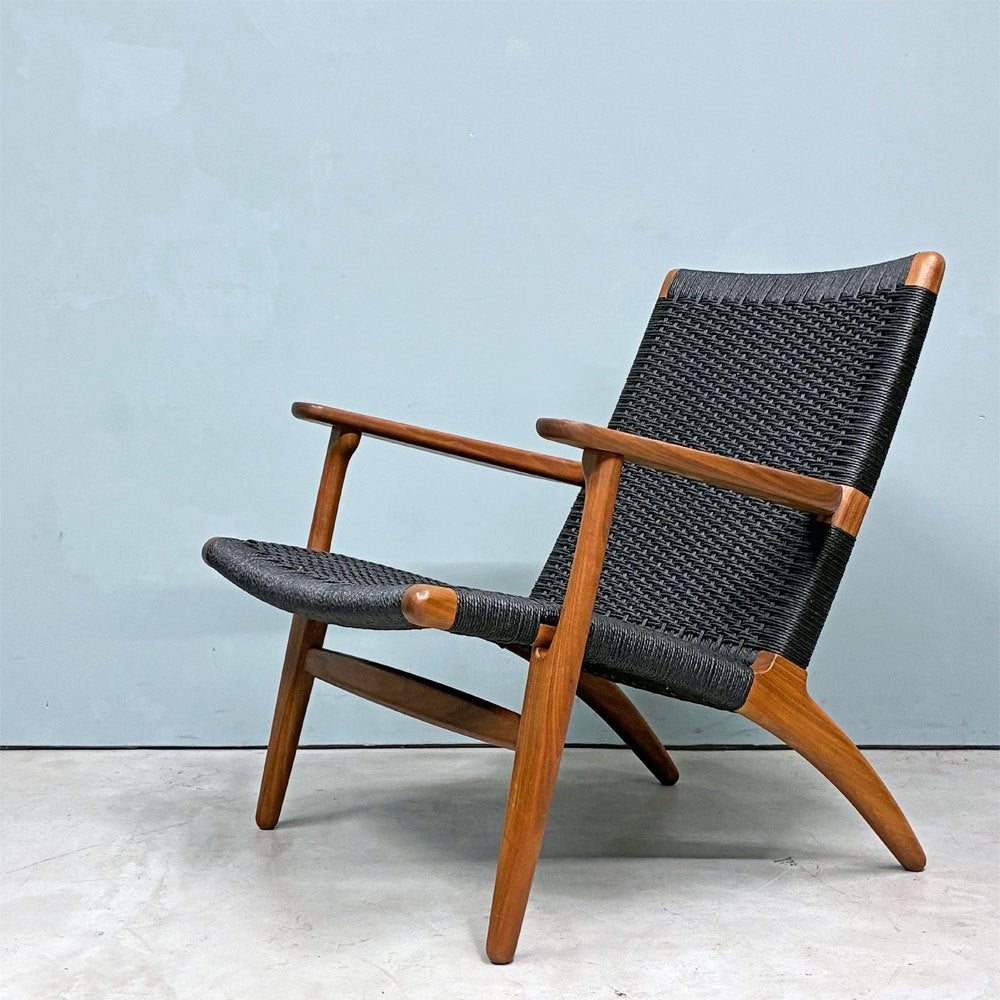 【経堂店】カールハンセン＆サン Carl Hansen & Son CH25 イージーチェア ラウンジチェア ウォールナット材 ブラックペーパーコード ハンス・J・ウェグナー デンマーク 北欧家具 買取させていただきました。