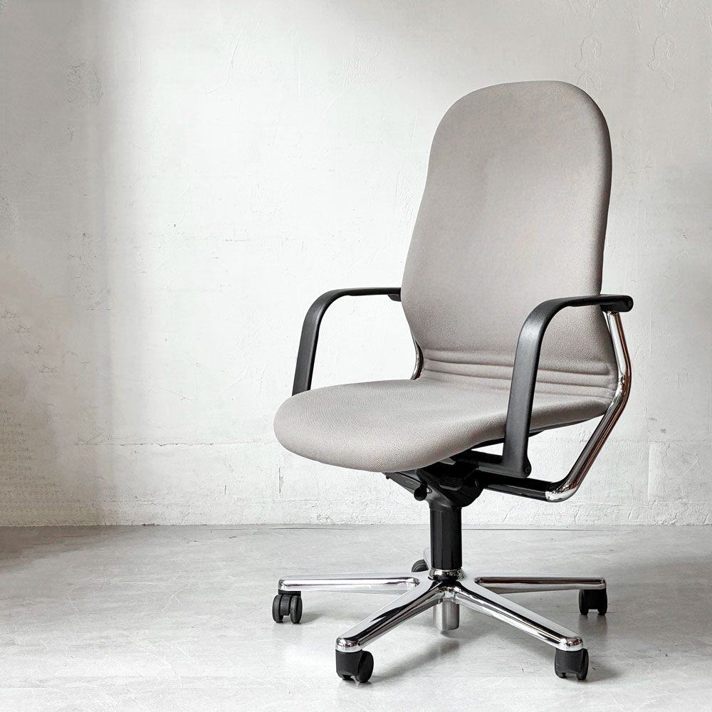 【下北沢店】	 ウィルクハーン Wilkhahn FS-line オフィスチェア デスクチェア ファブリック ハイバック グッドデザイン賞 買取させていただきました。