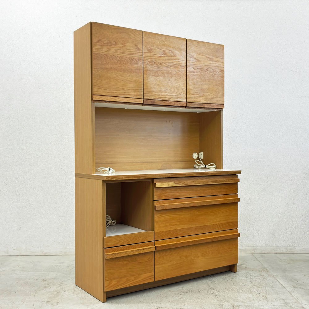 【祖師ヶ谷大蔵店】末次家具工芸 SUETSUGU FURNITURE オークリー キッチンキャビネット キッチンボード 食器棚 W120cm オーク材 買取させていただきました。