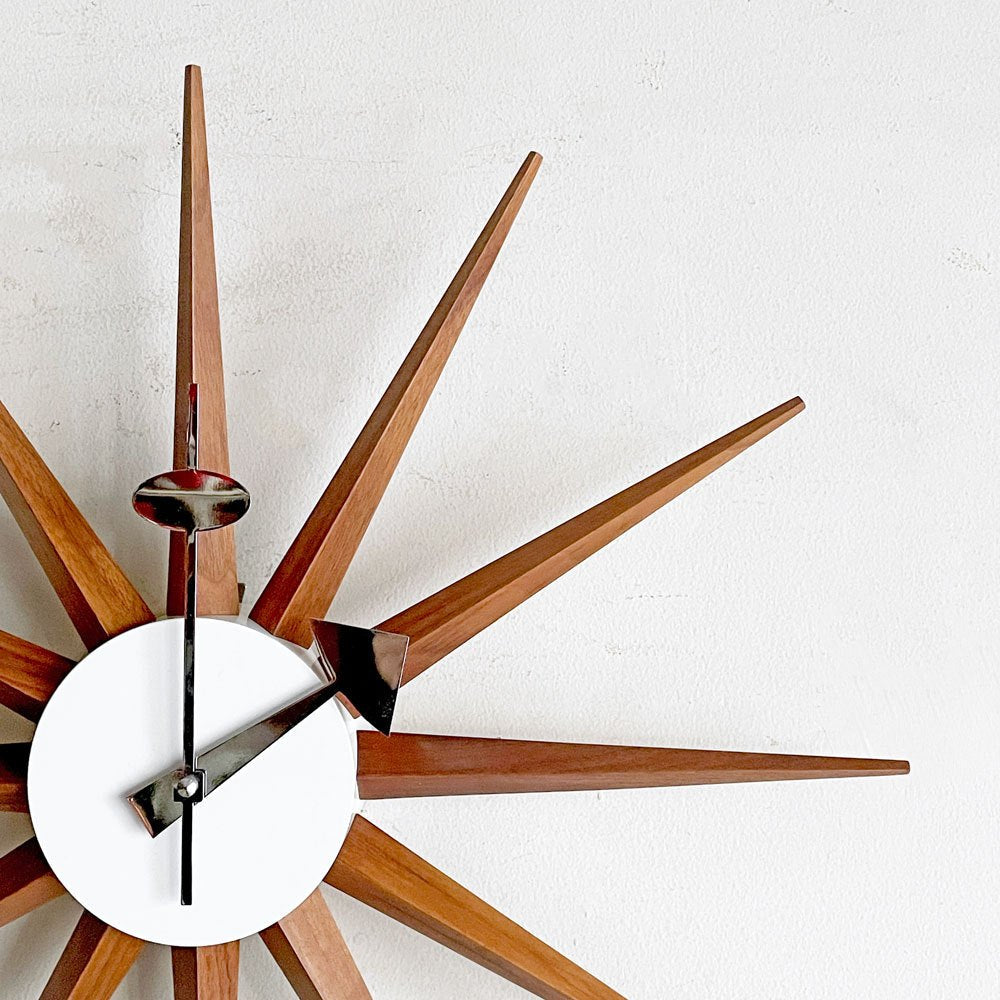 【自由が丘店】ヴィトラ vitra サンバーストクロック Sunburst Clock ウォールクロック 掛時計 ウォールナット ジョージネルソン George Nelson ミッドセンチュリー Φ47cm 買取させていただきました。